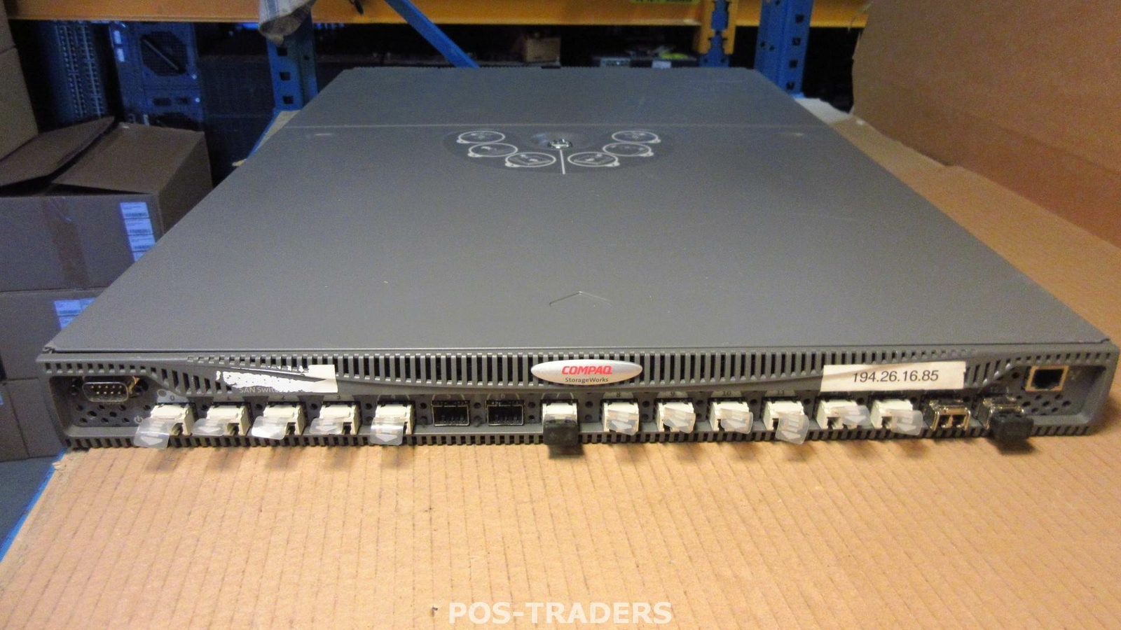 HP StorageWorks SAN Switch 2/16-EL 283056-B21 - DS-DSGGD-AD + 14x SFPS + DUAL PS