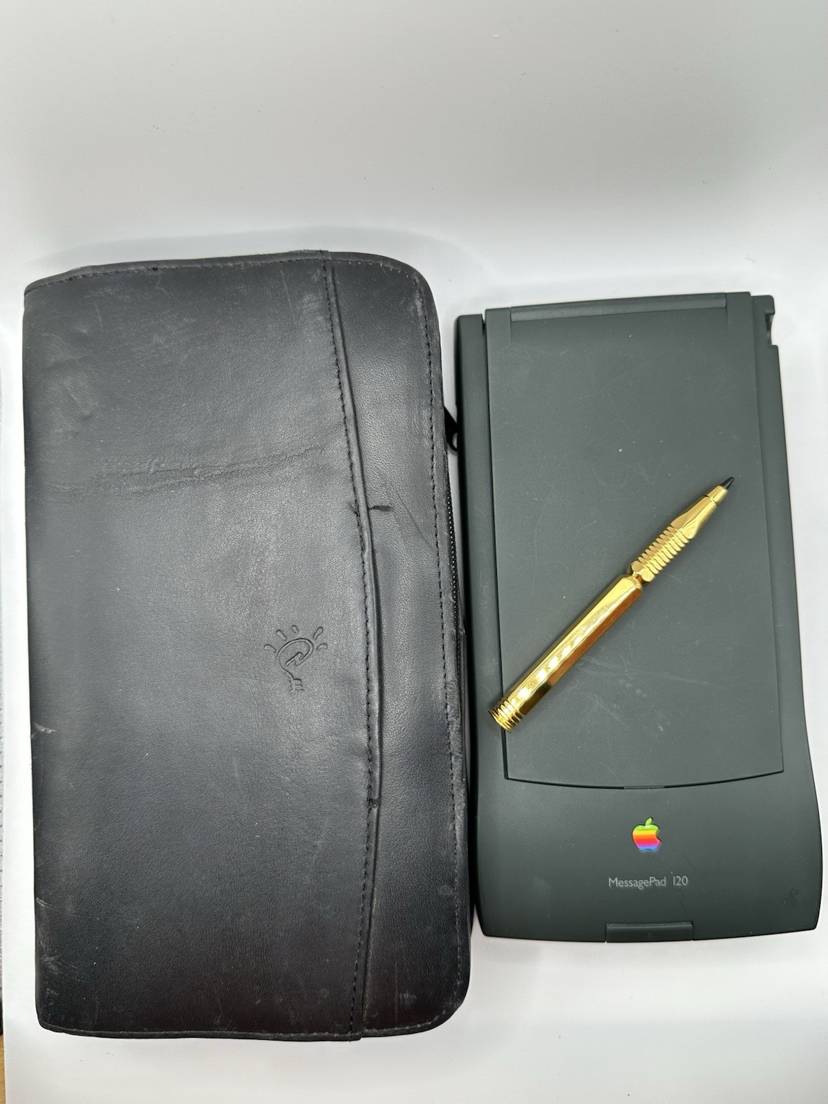 Apple Newton MessagePad 120 H0131 Vintage PDA Tested Working w/ Case Stylus