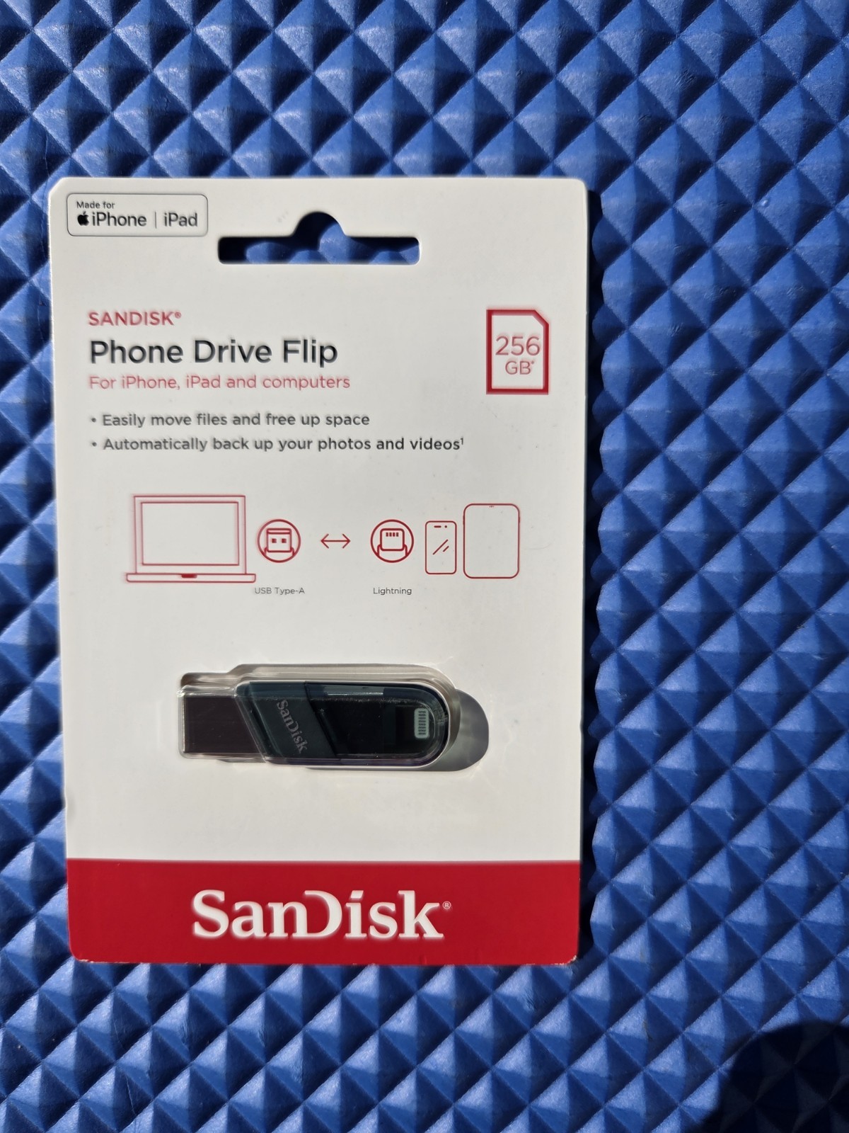 SanDisk Phone Drive Flip 256GB Two In One USB A Apple iPhone LIGHTNING
