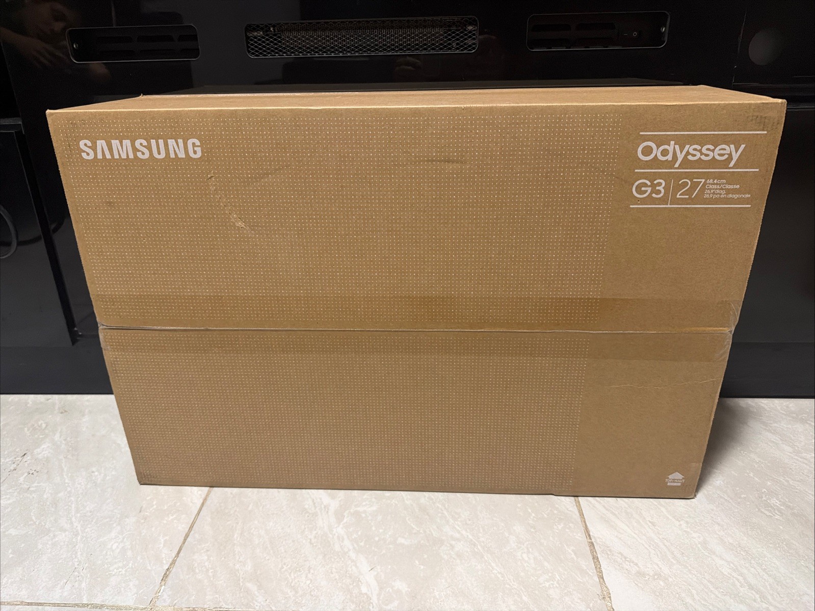 Samsung Odyssey G3 (G30D) 27" FHD 180Hz 1ms Gaming Monitor with Ergonomic Stand