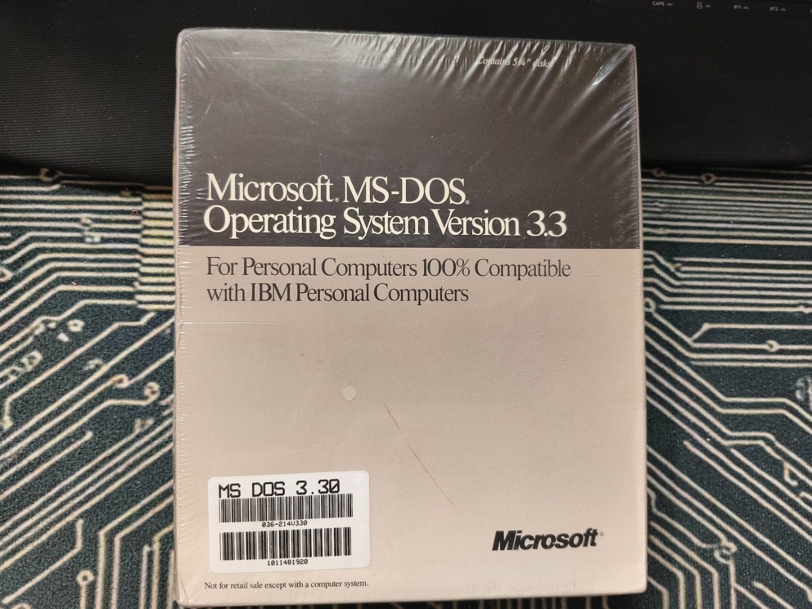 Collectible: Microsoft MS-DOS Version 3.3 (Big Box / 5.25" Disks) - Factory Seal