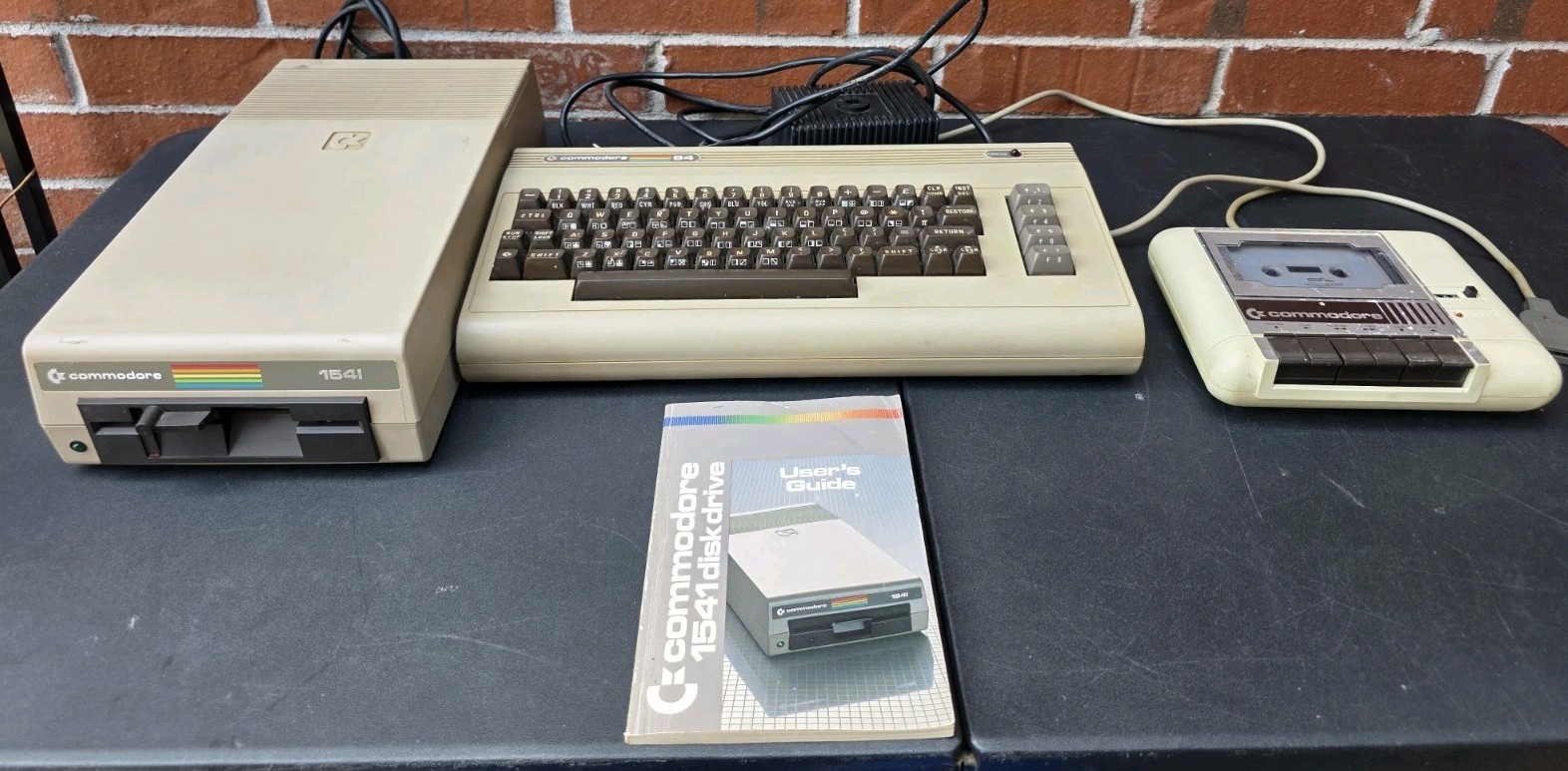 Vintage Commodore 64 Home Computer Keyboard 154I Floppy Disk Drive C2N Cassette