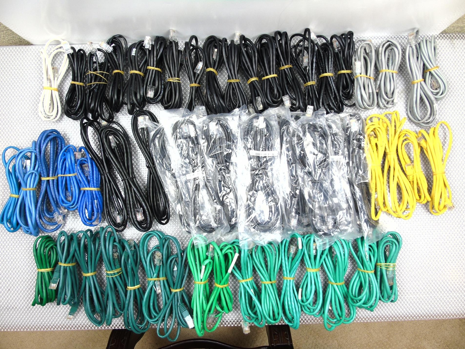 Lot of 60 -  Cat. 5e Network LAN Ethernet Patch Cable 6" Black, Green, Blue etc.