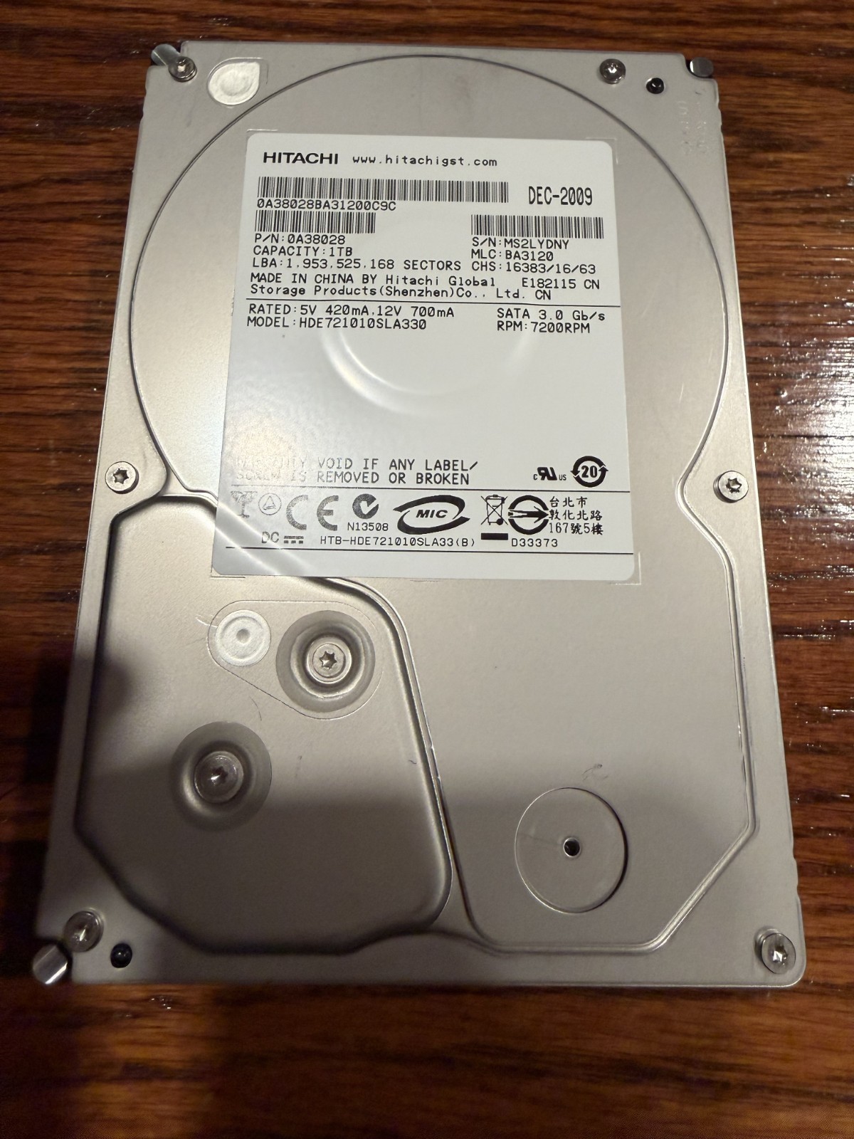 Hitachi HDE721010SLA330 1TB SATA 7200RPM 3.5" Brand New in box