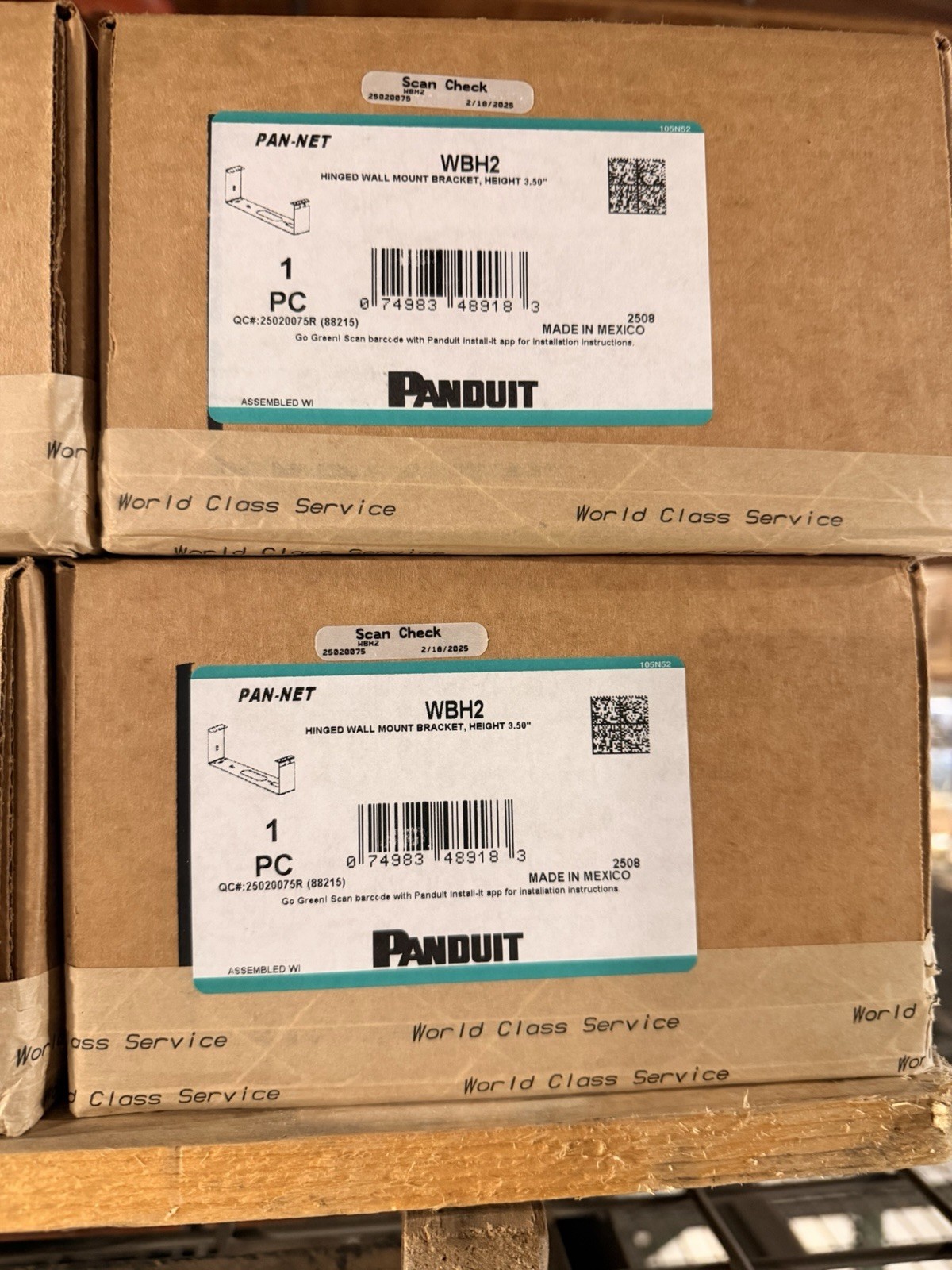 Panduit Pan-Net WBH2 Hinged Wall Mount Bracket 