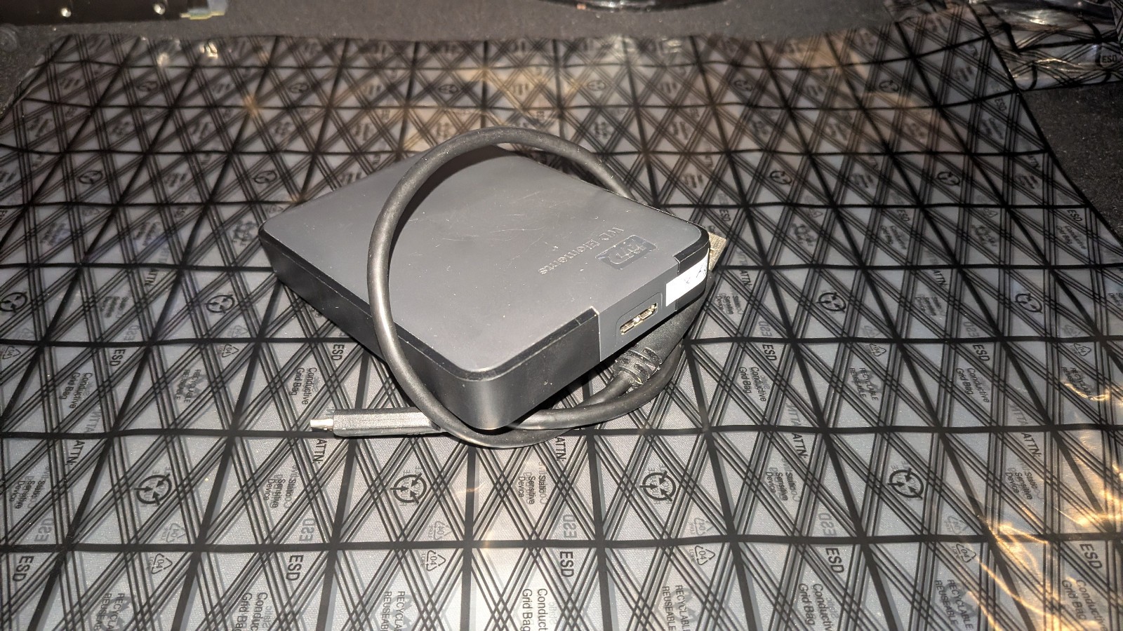 Western Digital WD 4TB Elements USB portable external hard drive WDBU6Y0040BBK
