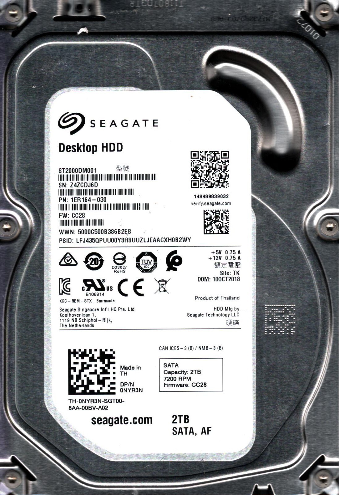 ST2000DM001 P/N: 1ER164-030 F/W: CC28 S/N: Z4ZC TK 2TB OCT 2018 THAILAND SEAGATE