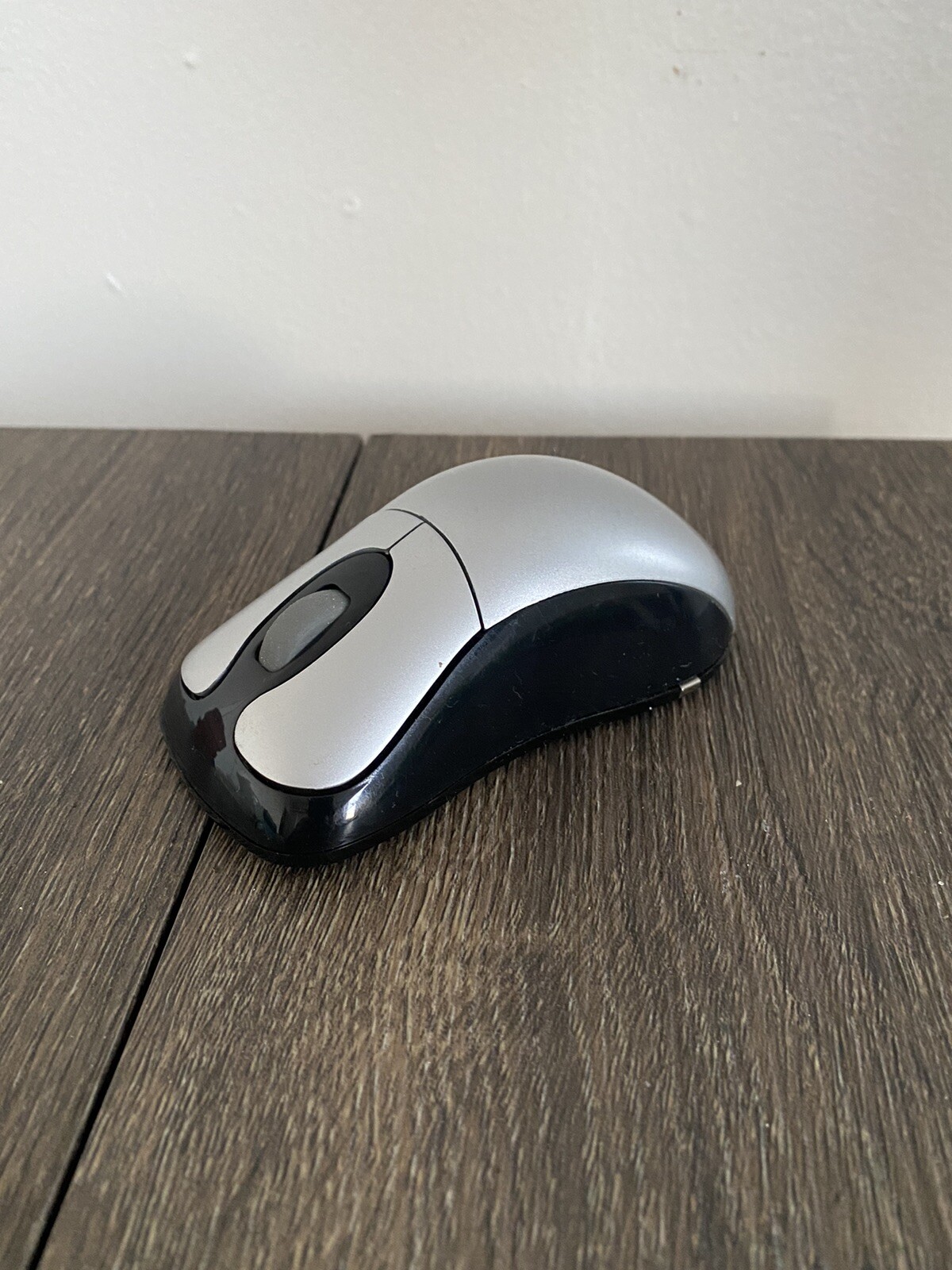 Inland U-Navigator Wireless Optical Mouse # 07340 Ergonomic 800 DPI Computing