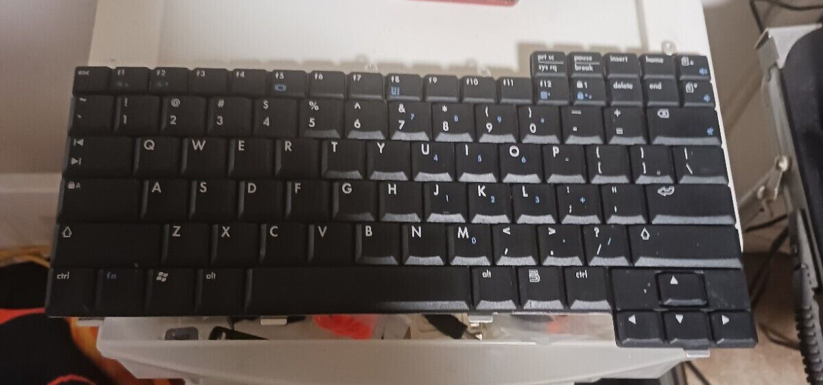 HP Presario 1120 2100 Keyboard for laptop 317443-001