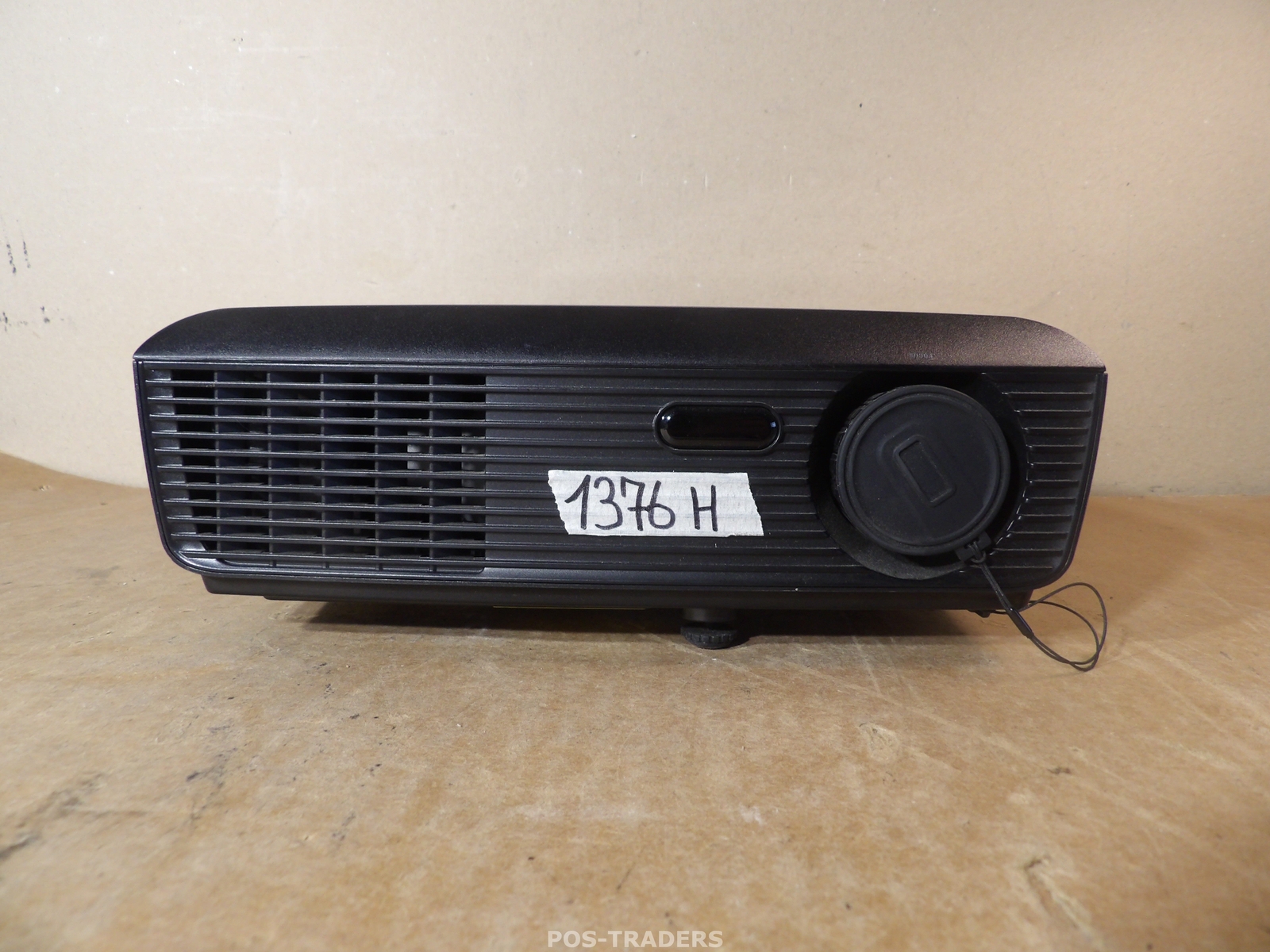 Dell 1210S SVGA Conference Room DLP Projector Projector 2500 Lumens - 1376 HOURS 