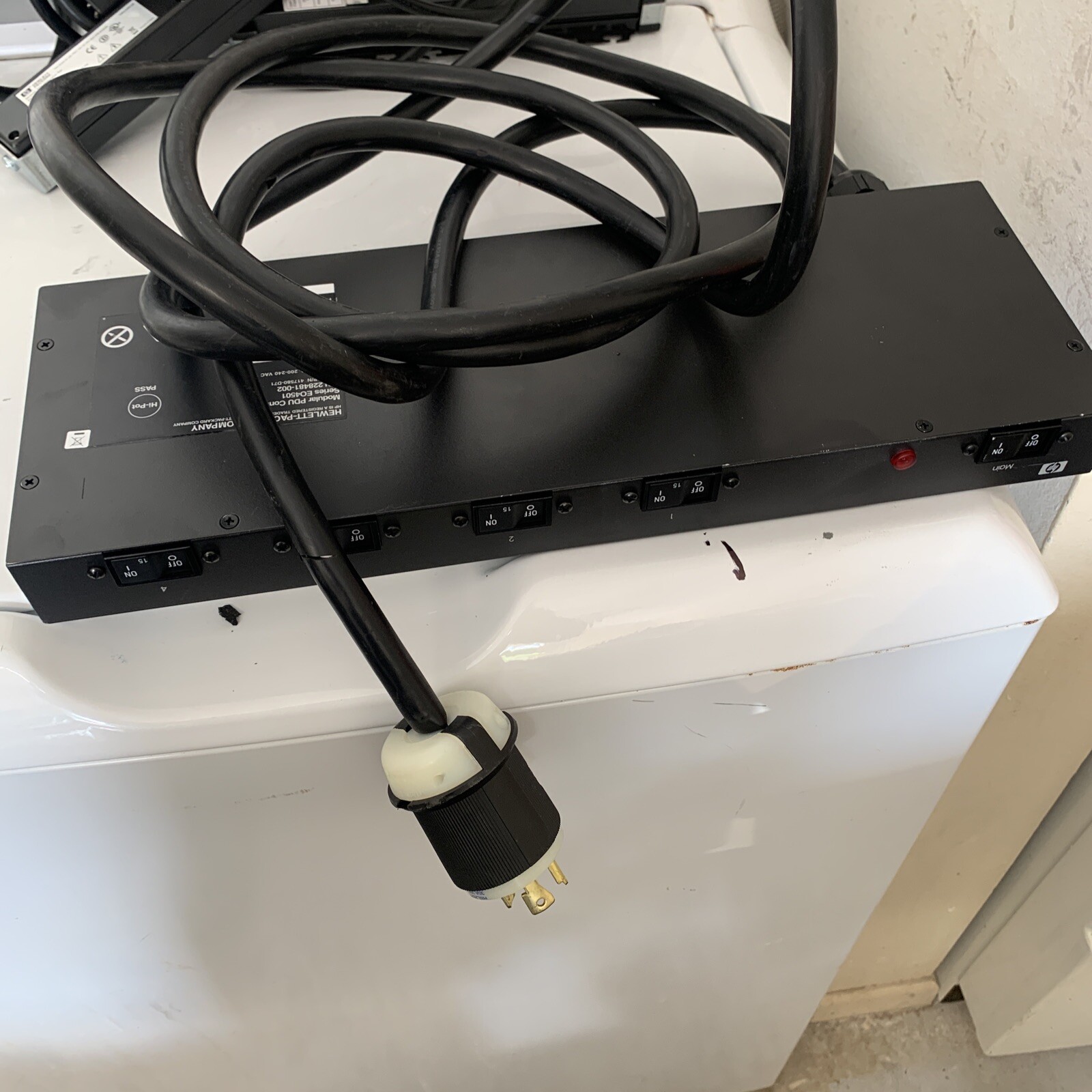 HP EO4501 PDU Control Unit 228481-002 Modular Power Distribution Unit