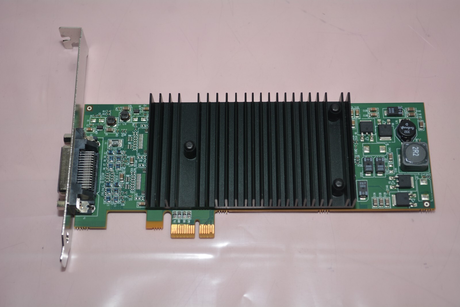 Matrox Millennium P690 LP PCIex1 128MB DualHeadgraphics Card #W2183