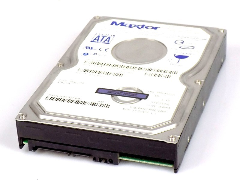 250GB Dell 06X215 Maxtor 7L250S0 MaXLine III SATA 1.5Gb/s 3.5 inch 7200rpm HDD