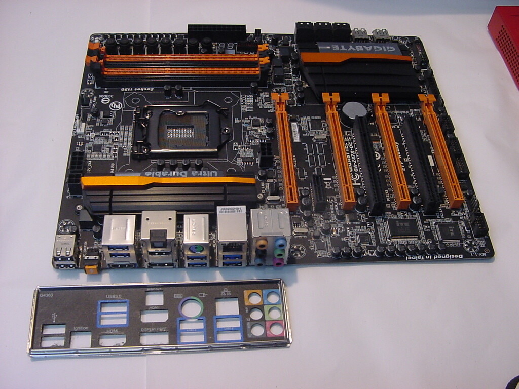 GIGABYTE GA-Z87X-OC MOTHERBOARD - WITH I/O SHIELD