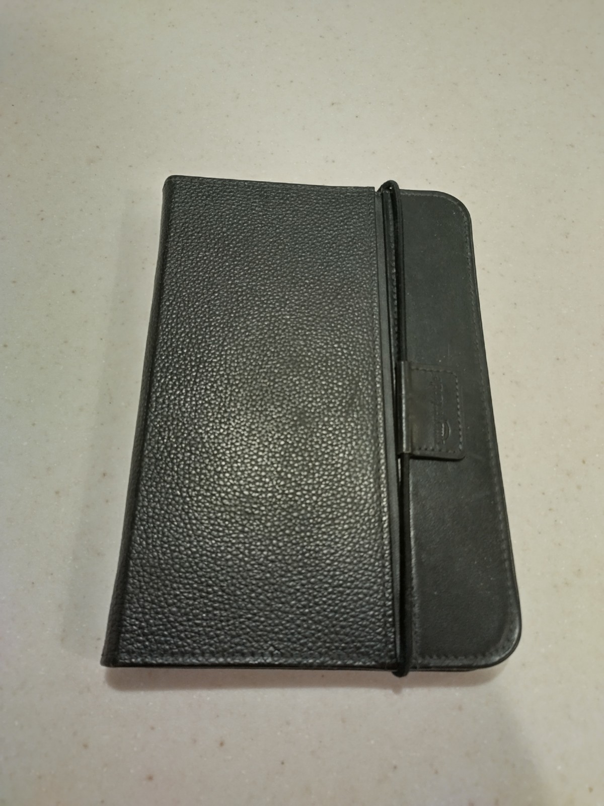 Original Amazon Leather Cover Case w/ Light for Kindle Keyboard 3 3rd Gen -Black