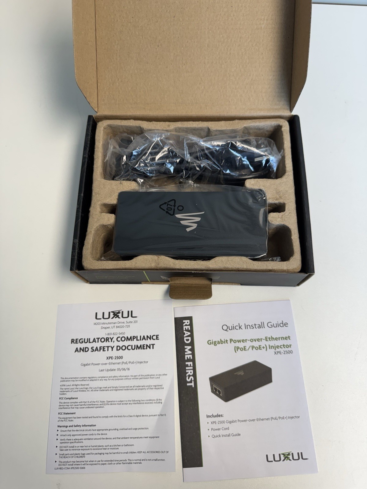 Luxul XPE-2500 Gigabit PoE+ Injector Gigabit Power over Ethernet Injector
