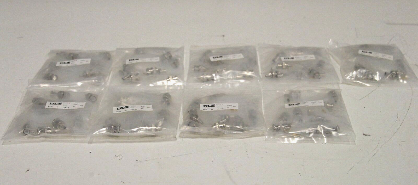 NEW BNC Male PLUG DLS 3301 TAIWAN - LOT OF 90