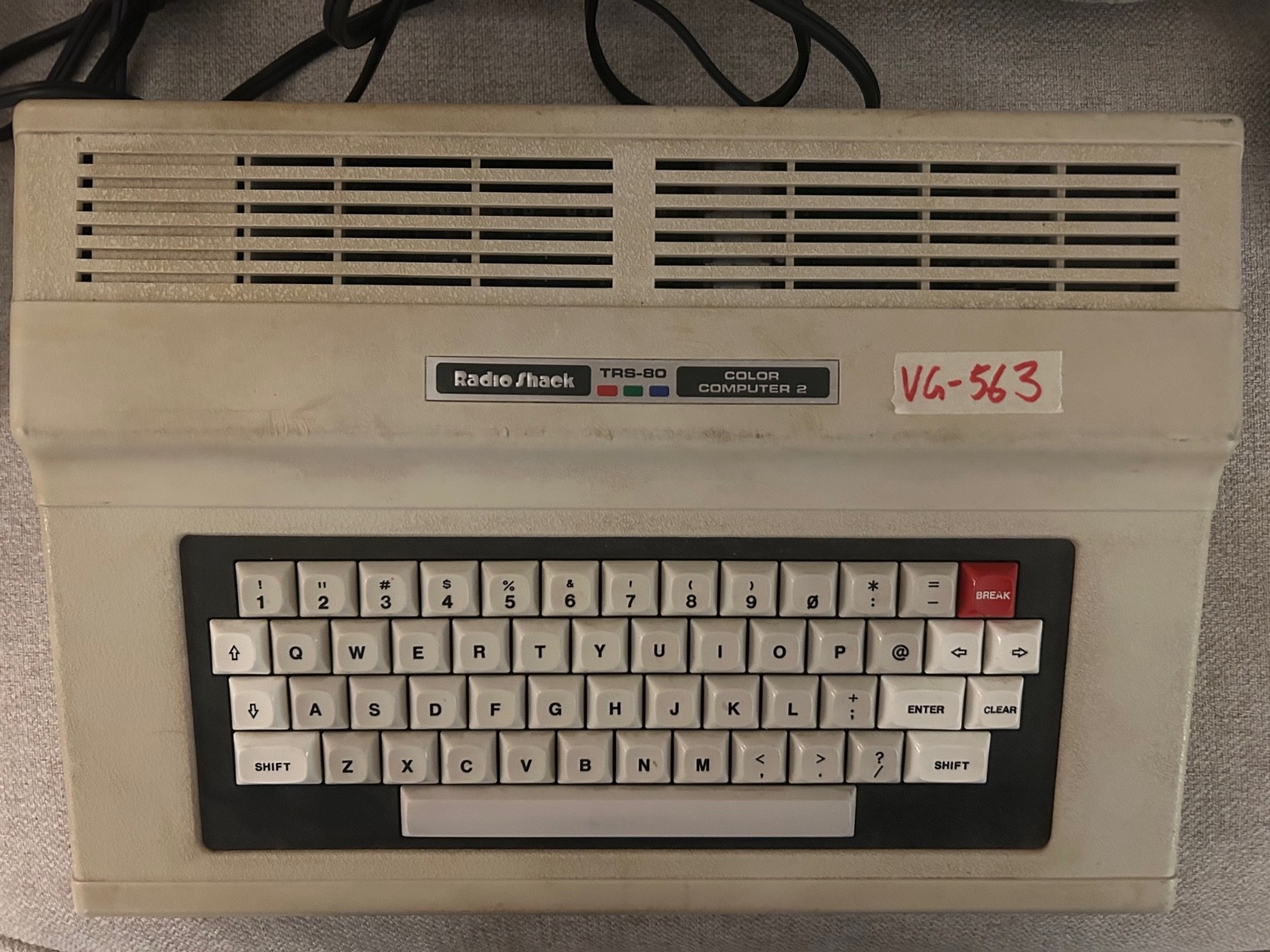 Radio Shack TRS-80 16K Color Computer 2 (Tested, Read) Lot VG-563