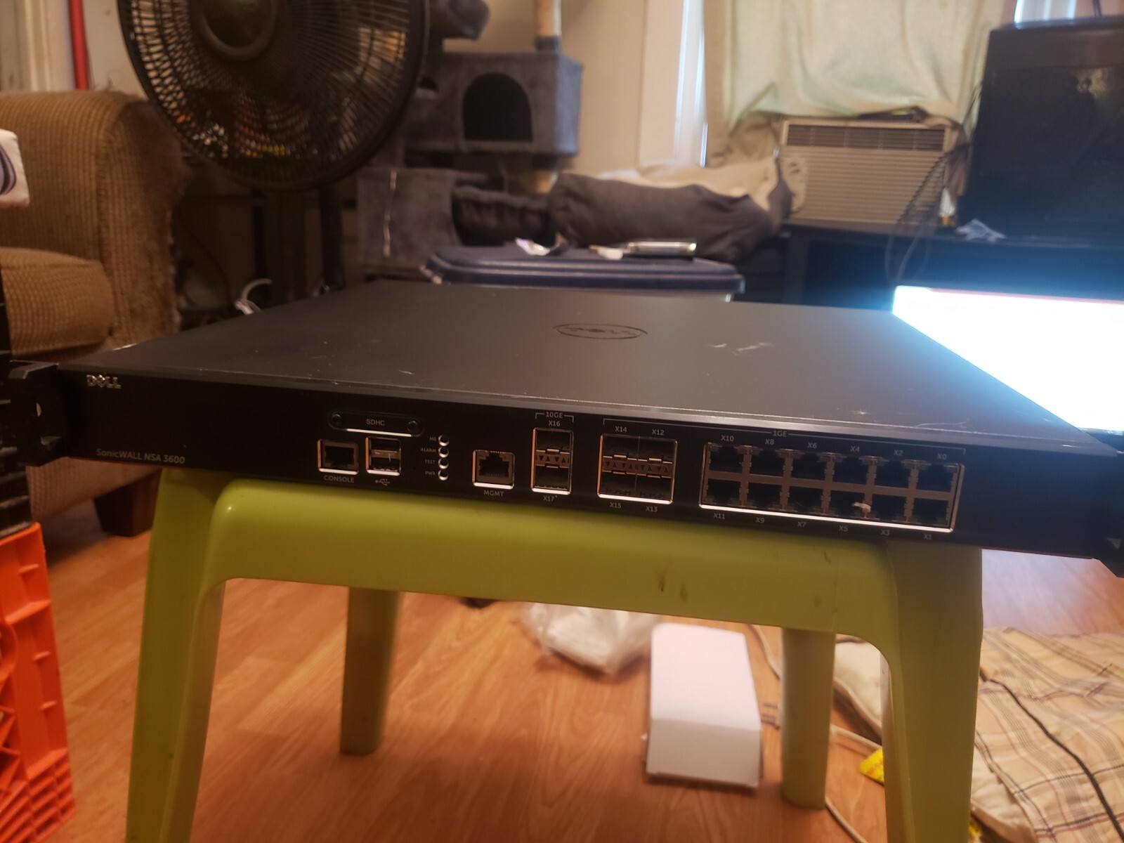 dell sonic wall nsa 3600 -Network Security Appliance / Firewall 