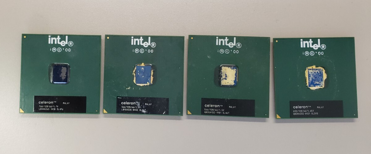 Pack of 4 CPU Intel Celeron SL4P6, SL46T, SL46T, SL3VS