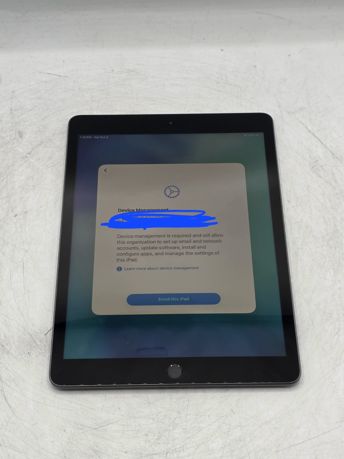 Apple iPad 8th Gen 32GB WiFi Only A2270 Space Gray READ