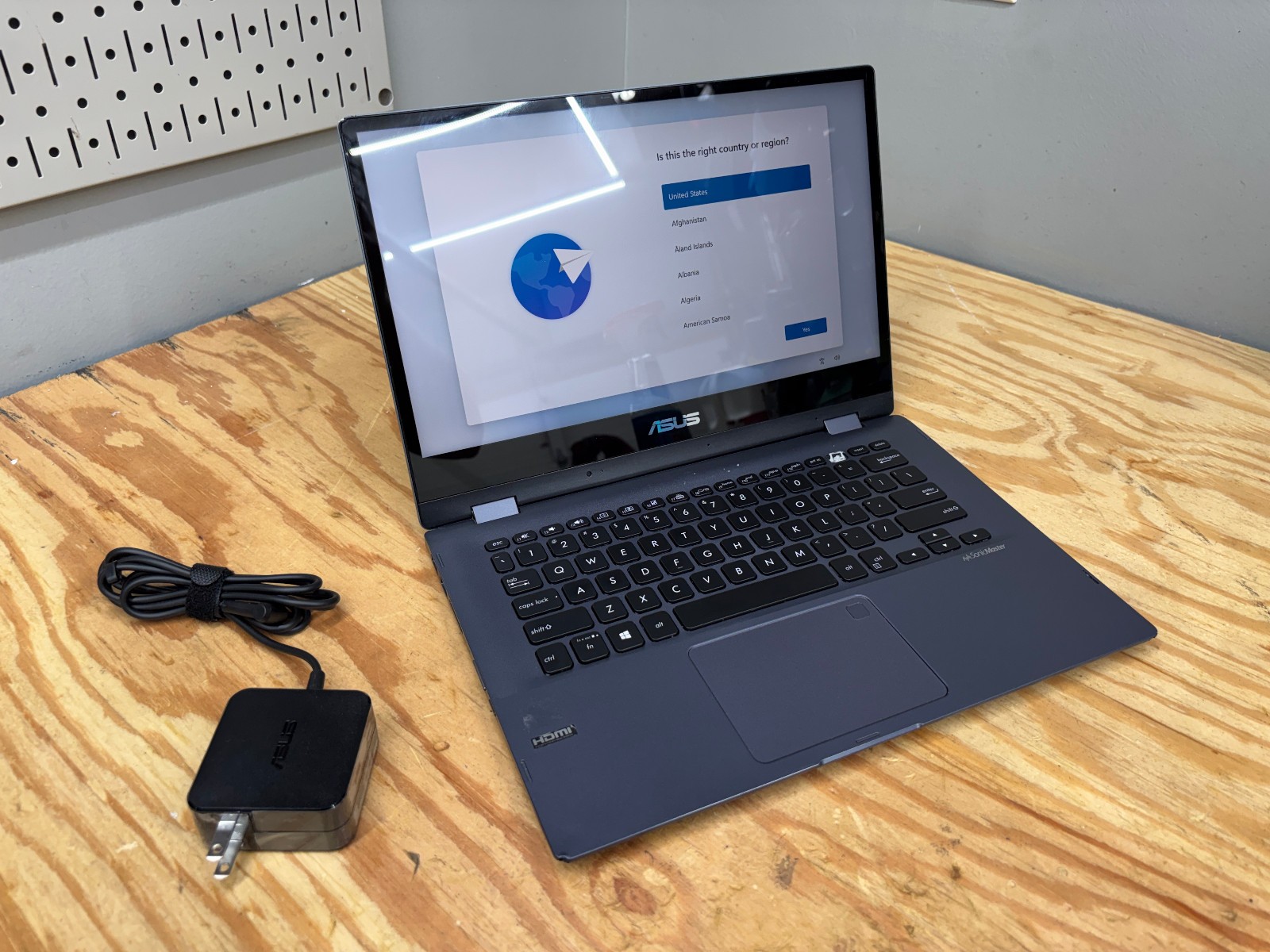 Asus Vivobook 14 14" FHD Laptop i5-1334U 12GB RAM 256GB SSD X1404VA-I512256