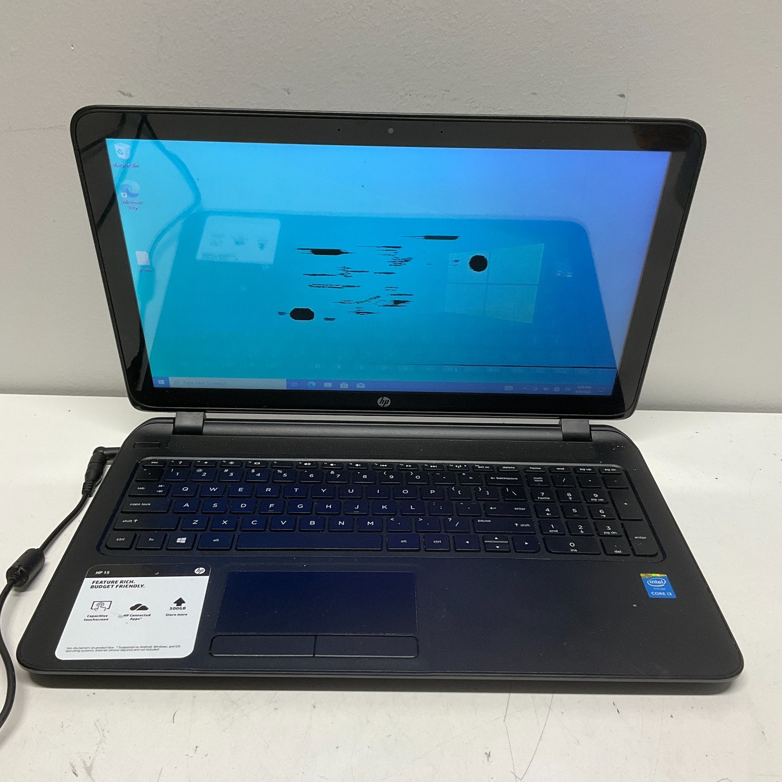 HP 15-f010dx Intel i3-4010u 1.70GHz 4GB 500GB HDD Windows 10 Pro Laptop READ LCD