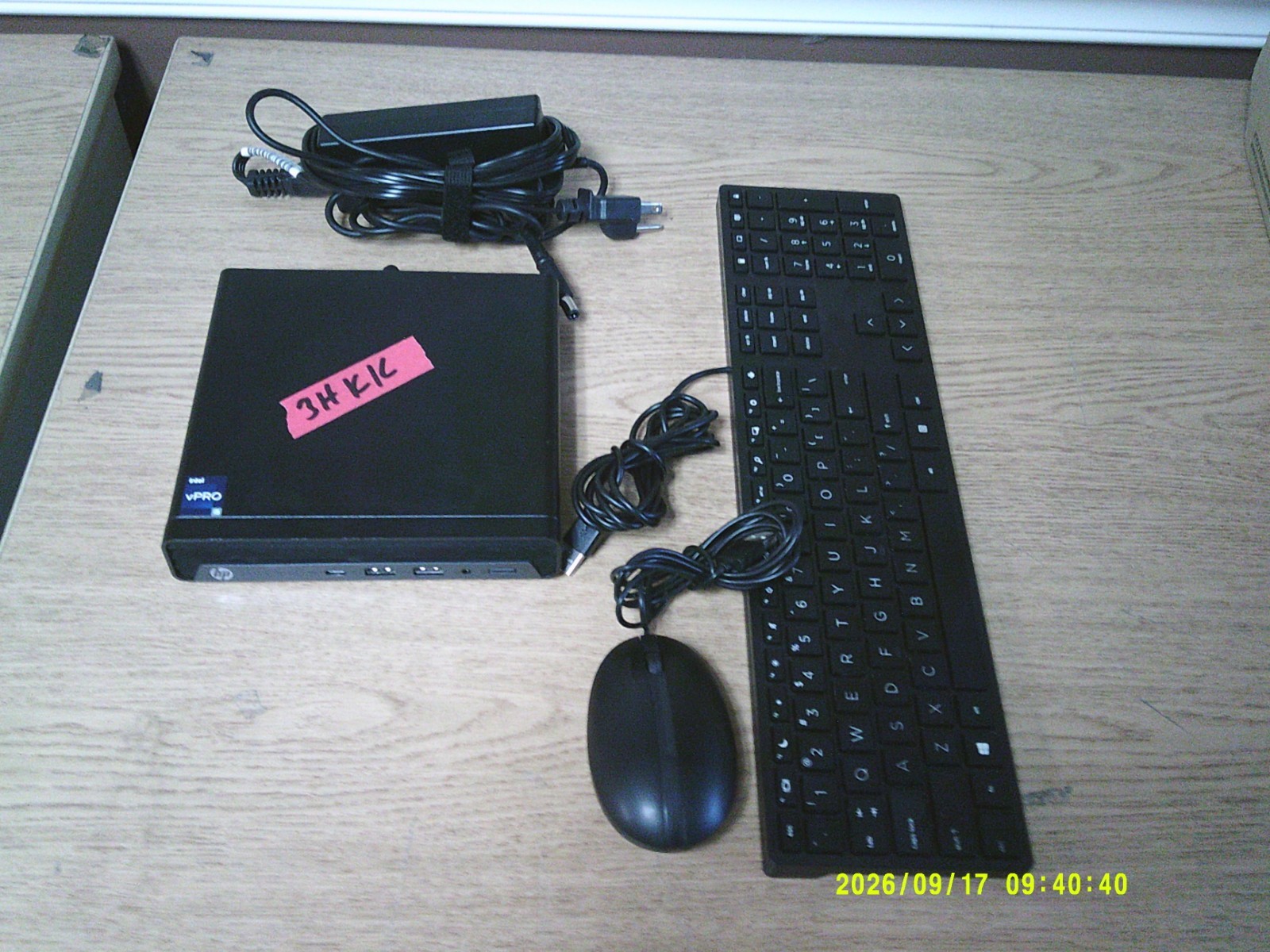 HP Elite Mini 800 G9 i5-12500T 16GB MEM & 256GB SSD - CT