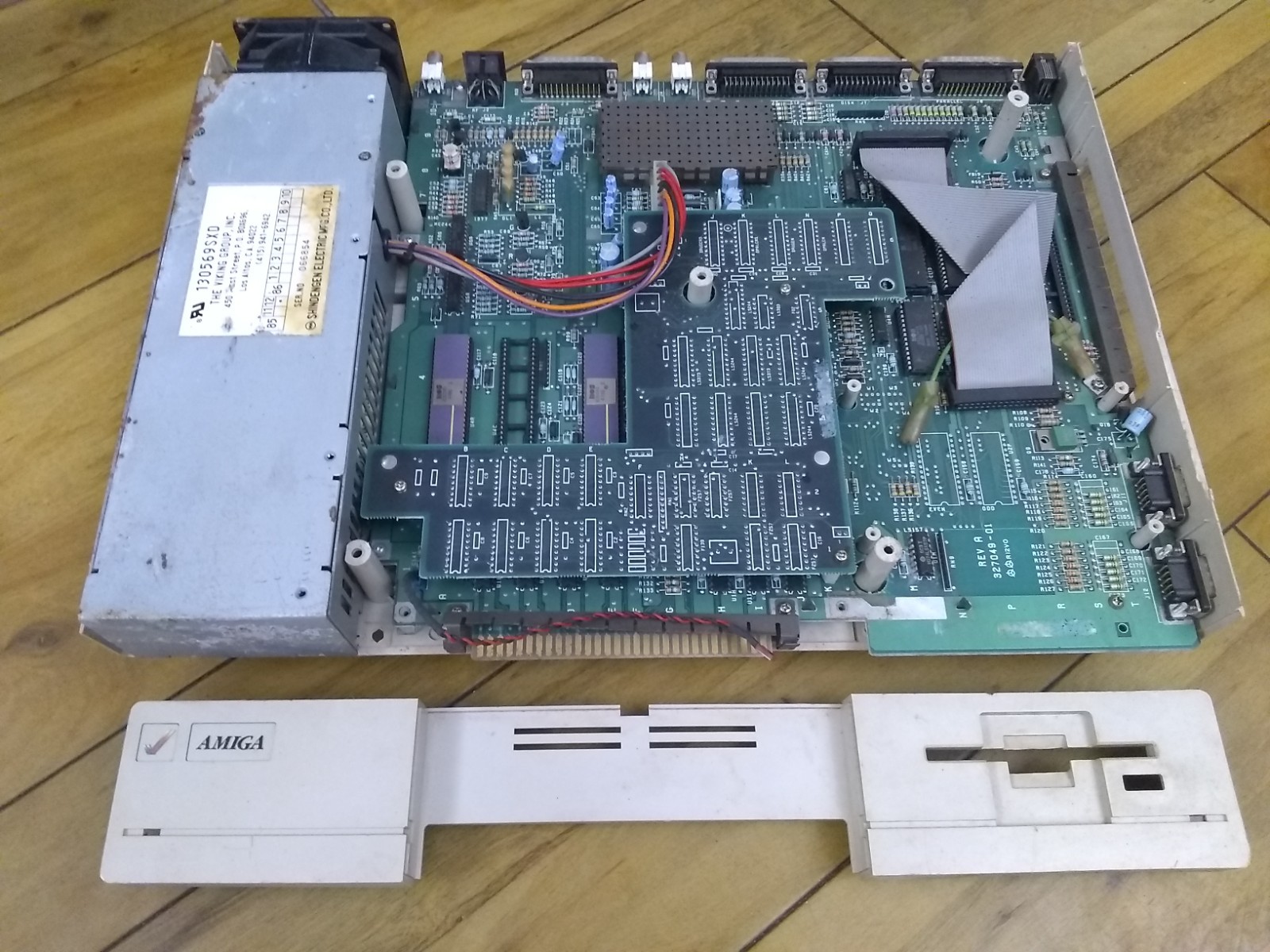 Amiga 1000 Computer W/ Daphne Chip, Commodore A1000 (As-Is)