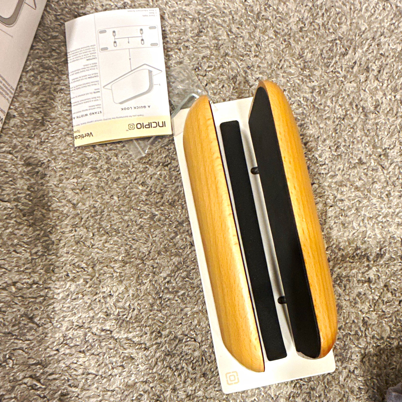 Incipio Vertical Laptop Stand Oak Wood Space Saving Desktop Holder Open Box