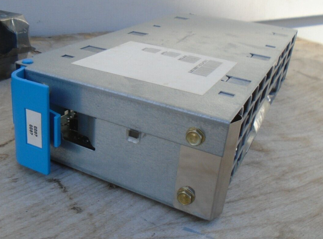 IBM fc6607 cc6607 2P0F73306 AS400 8MB HDD Hard drive kit Tray