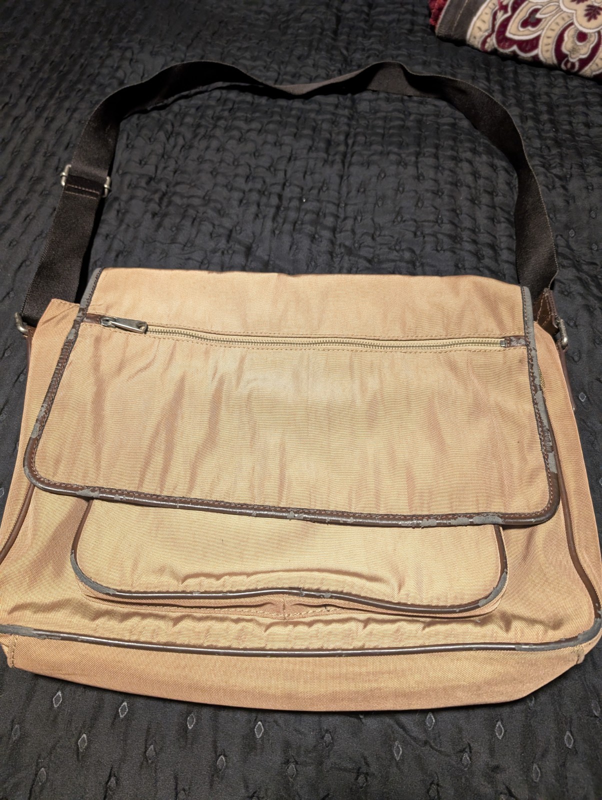 Fossil Crossbody Shoulder Bag Tan Canvas Messenger Laptop 