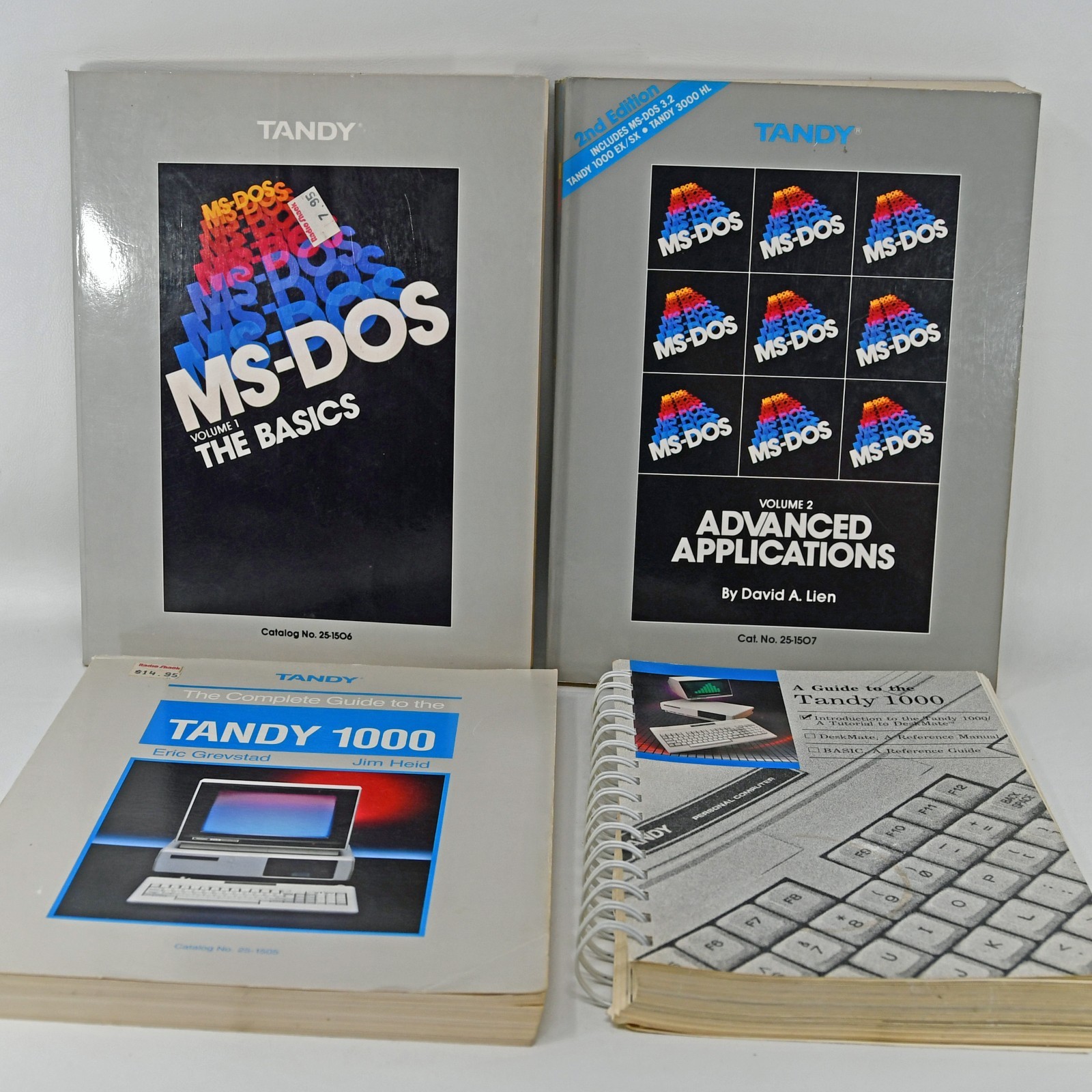 Lot Vintage Tandy 1000 Computer Book Manual Guides MS-DOS Basics Advanced