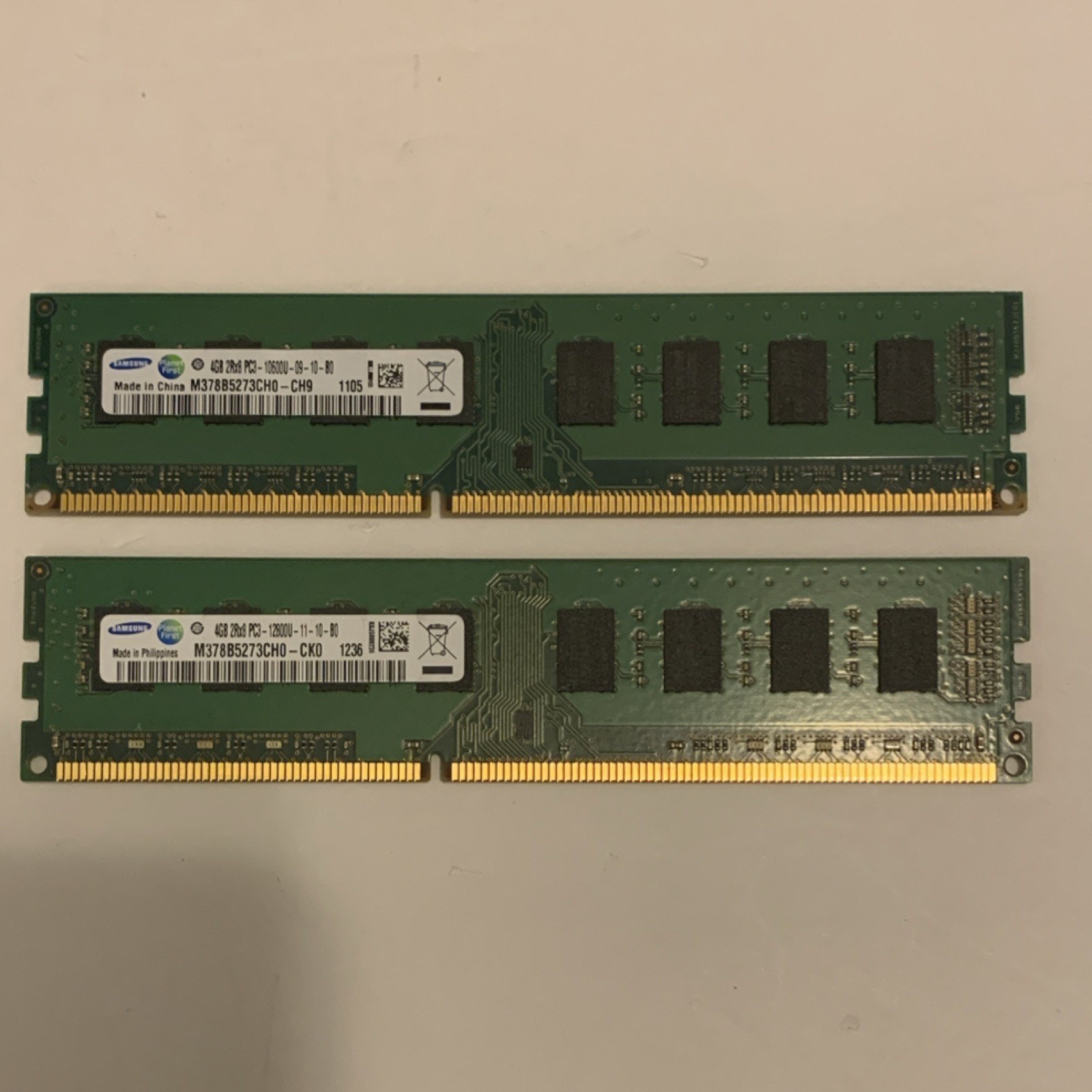 Samsung 8GB (2x4GB) DDR3 DIMM PC3-10600U/12800U 240-Pin M378B5273CH0-CH9/CK0