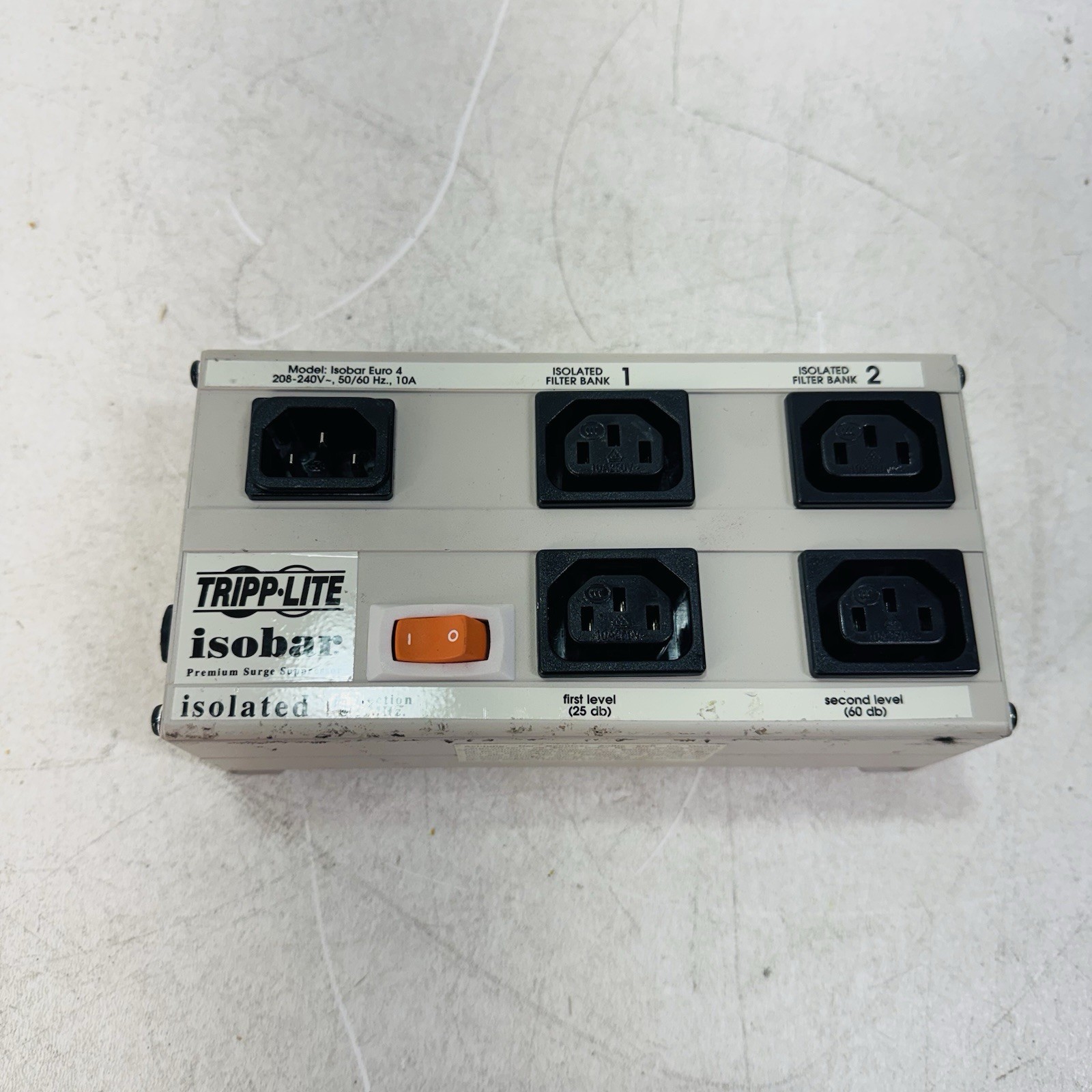 Tripp Lite International Isobar Euro 4 Surge Protector 220/240V C13 4 Outlet