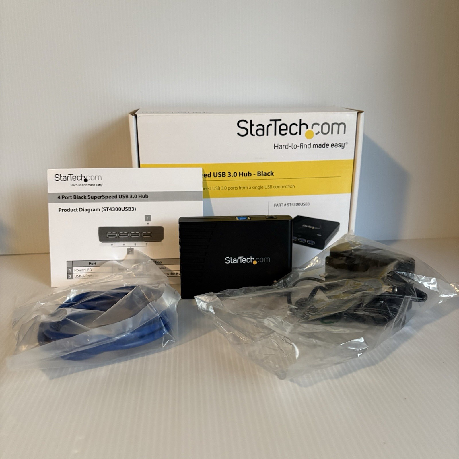 Genuine StarTech.com 4-Port SuperSpeed USB 3.0 Hub ST4300USB3EU (Black) READ