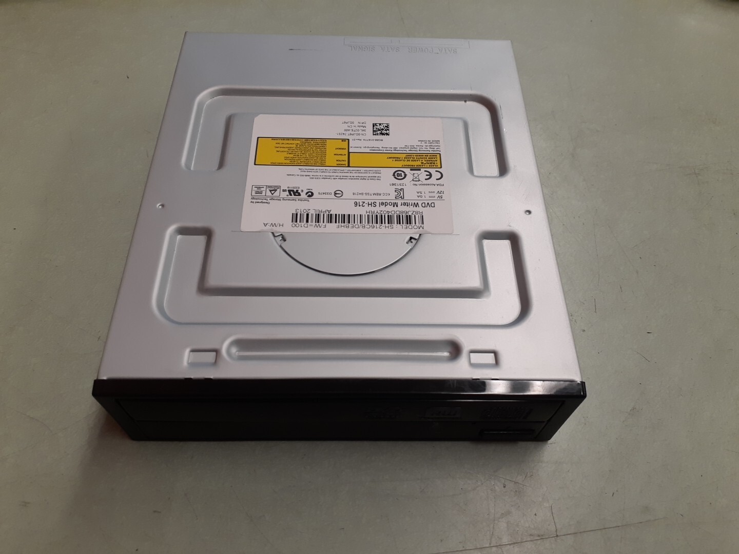 Toshiba Samsung SH-216CB/DEBHF DVD Writer Drive 0DJP6T DJP6T - Black Bezel
