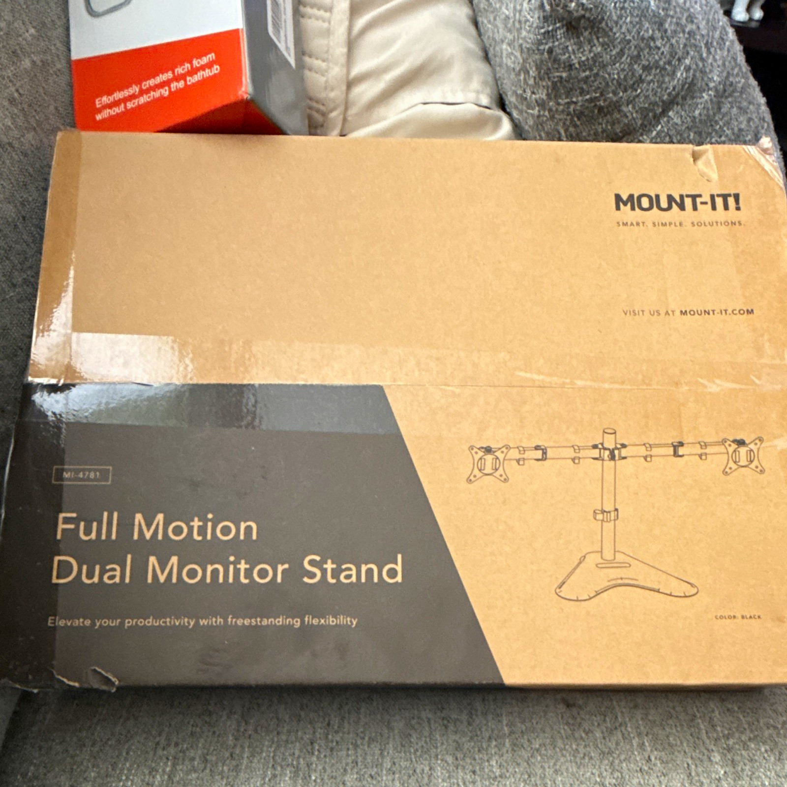 Mount-It MI-4781 Full Motion Dual Monitor Stand, VESA 75x75/100x100 Black