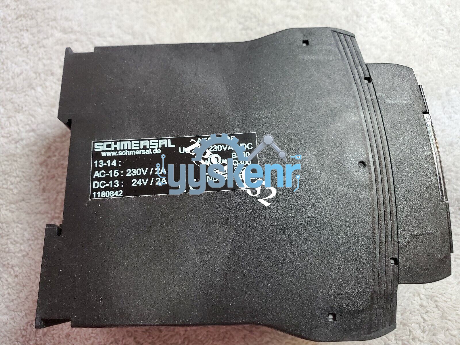 Schmersal Safety Relay AES 2135 AES2135 101180842 Brand New Shipping FedEx DHL
