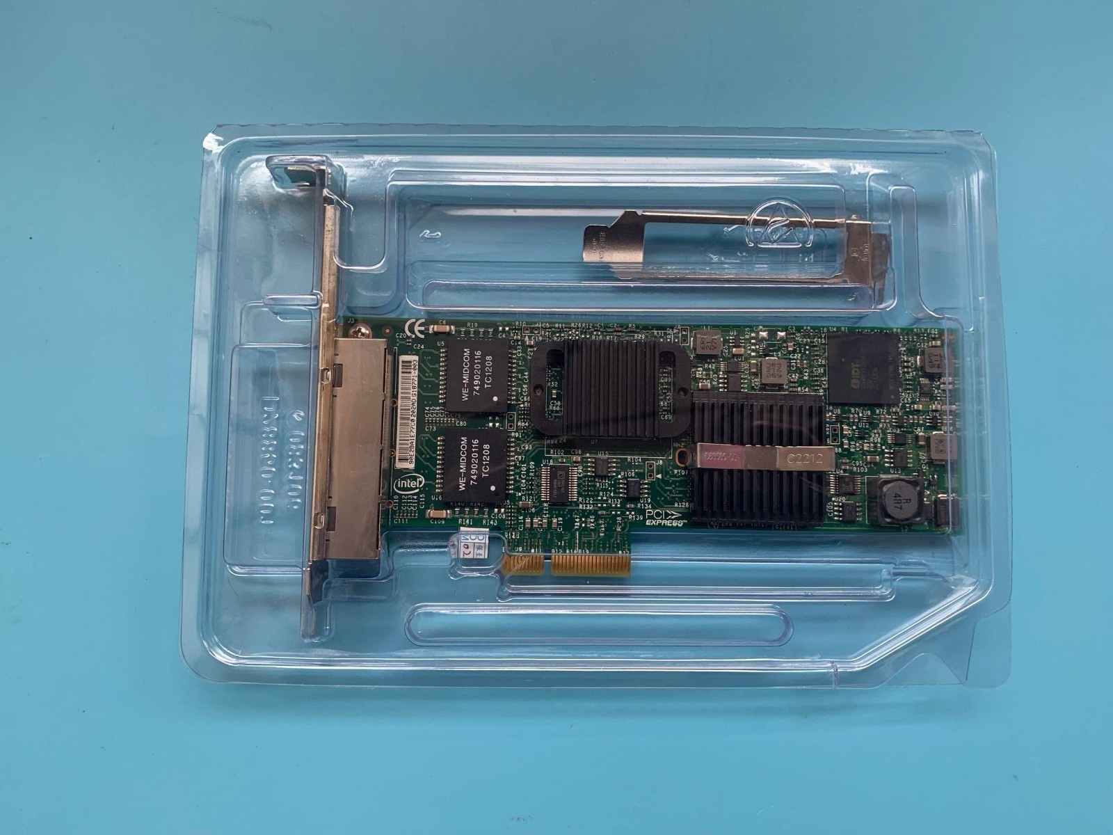 DELL HM9JY Intel E1G44ET 82576GB Gigabit Quad Port PCI-E x4 Server Adapter