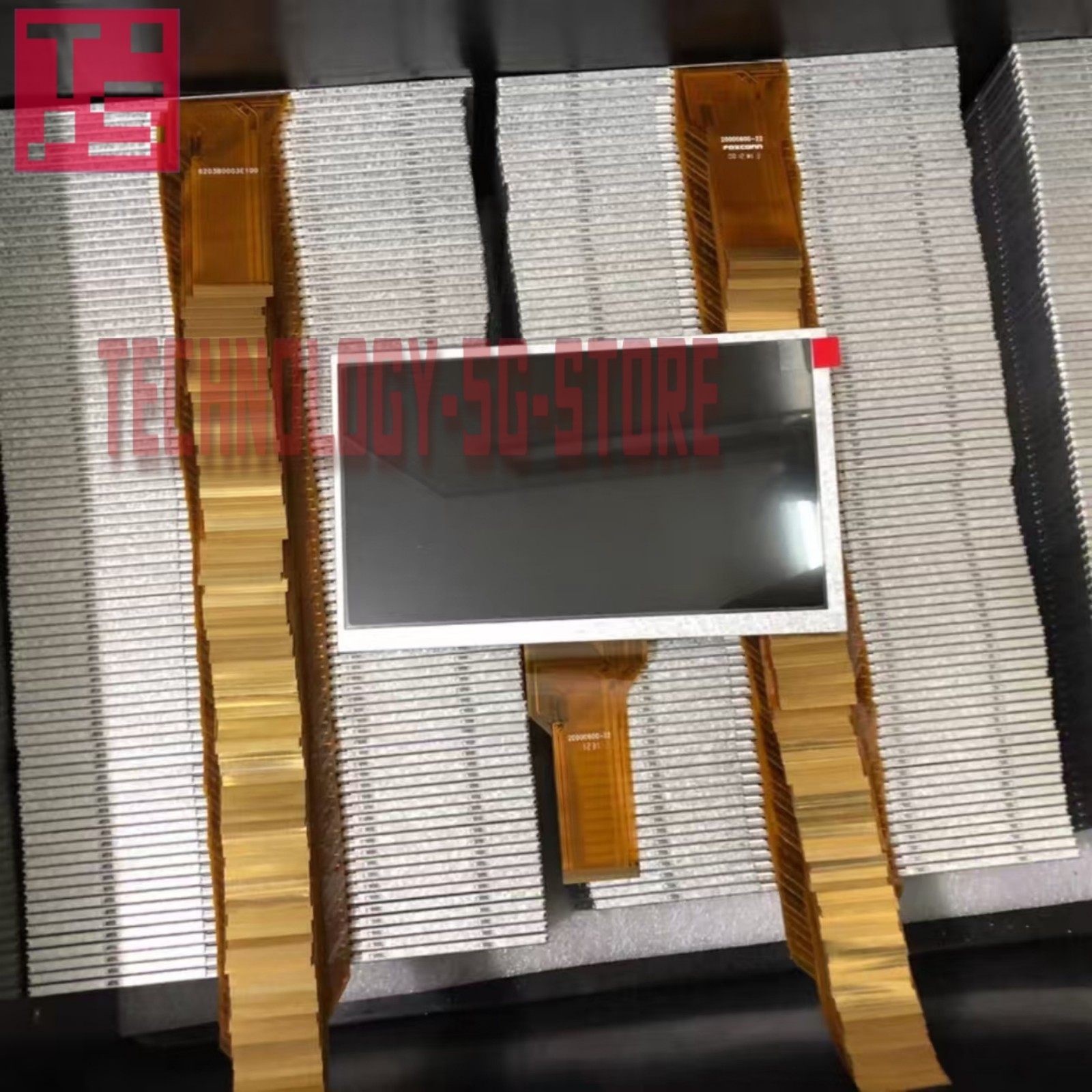Chimei INNOLUX AT070TN90 3.5mm 50pin LCD screen #1pcs New In Box