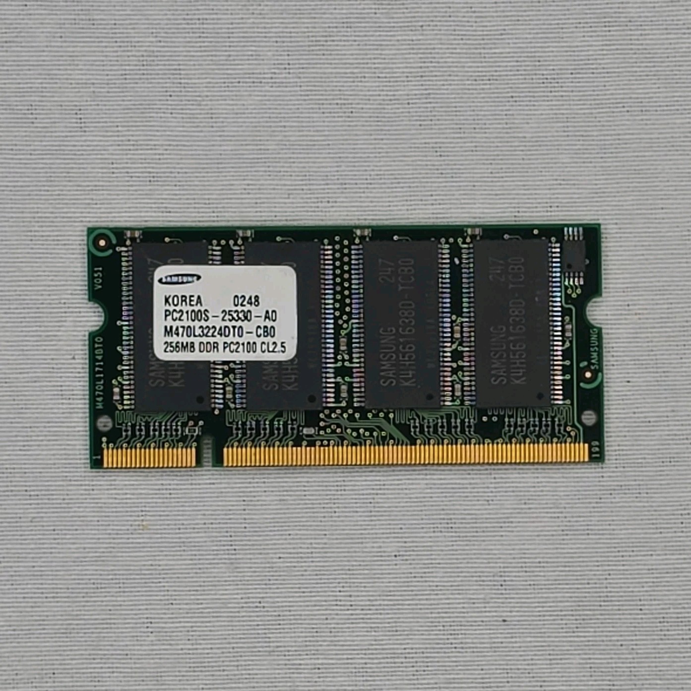 Samsung 256MB DDR SO-DIMM PC-2100 200-Pin CL2.5 M470L3224DT0-CB0