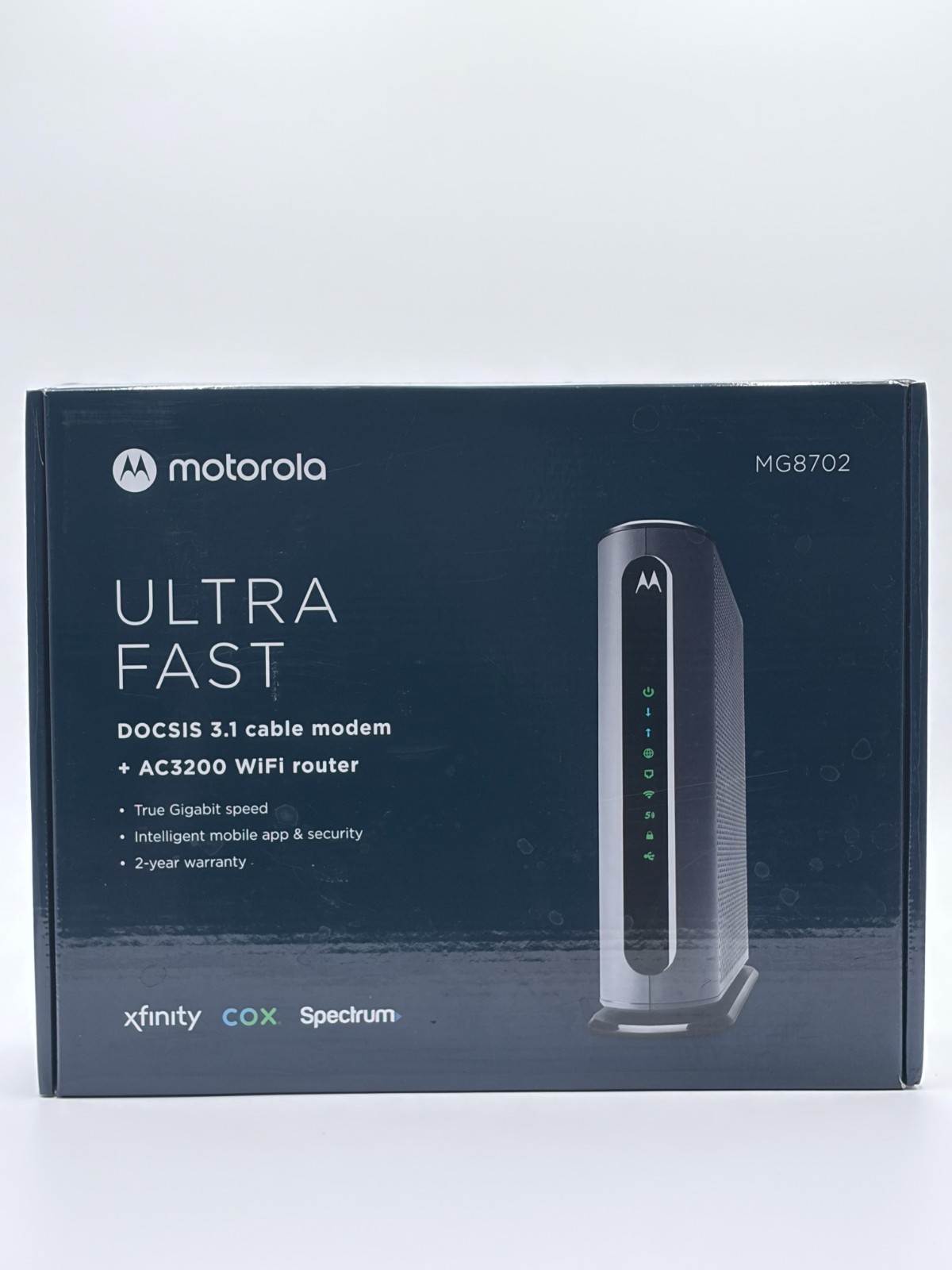 Motorola MG8702 Ultra Fast Cable Modem Router (AC3200) BRAND NEW