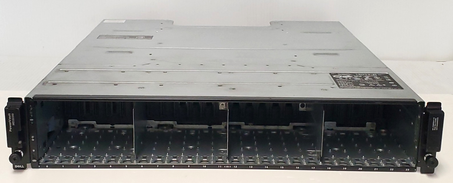 DELL POWERVAULT MD3220i NO HDD 24x 2.5" Bay JBOD Storage w/ 2x Controller 0770D8