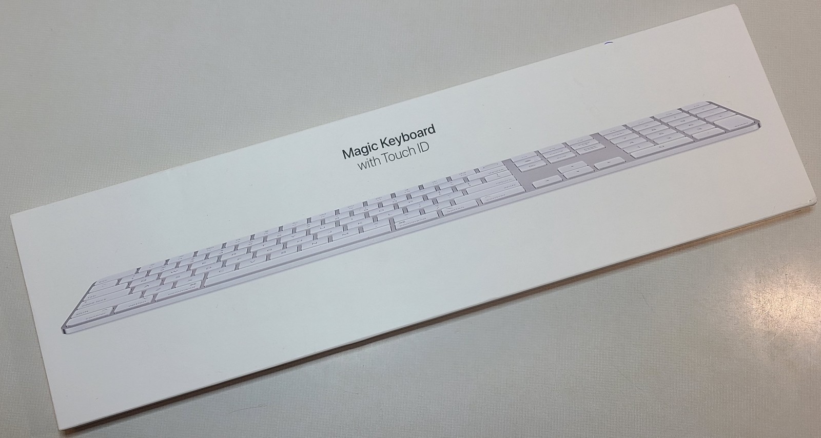 NEW SEALED - Apple Magic Keyboard w/ Touch ID - Silver / White A2520 MK2C3LL/A