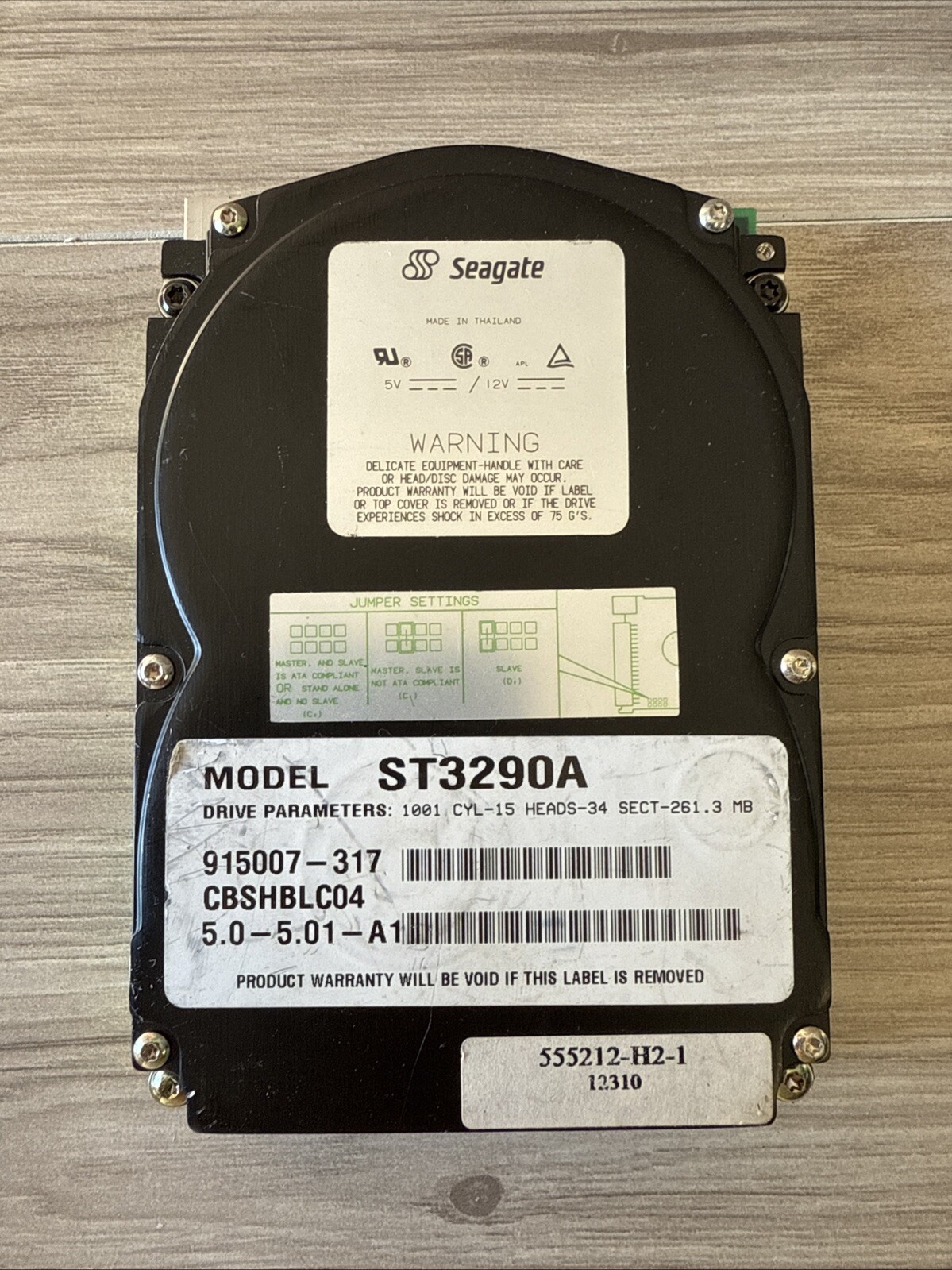 Vintage Hard Drive - Seagate ST3290A - 261MB - A7