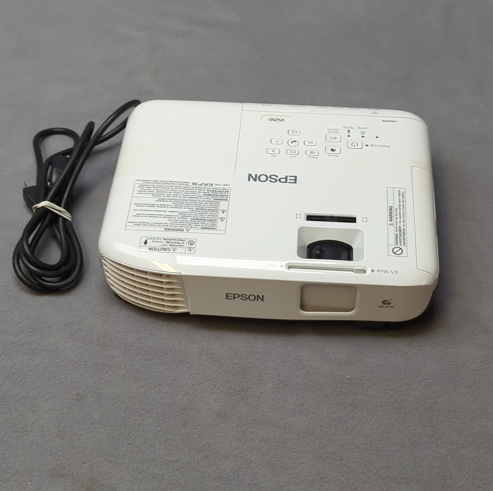 Epson VS250 Home Cinema Projector - HDMI - Lamp Timer : 60 Hours