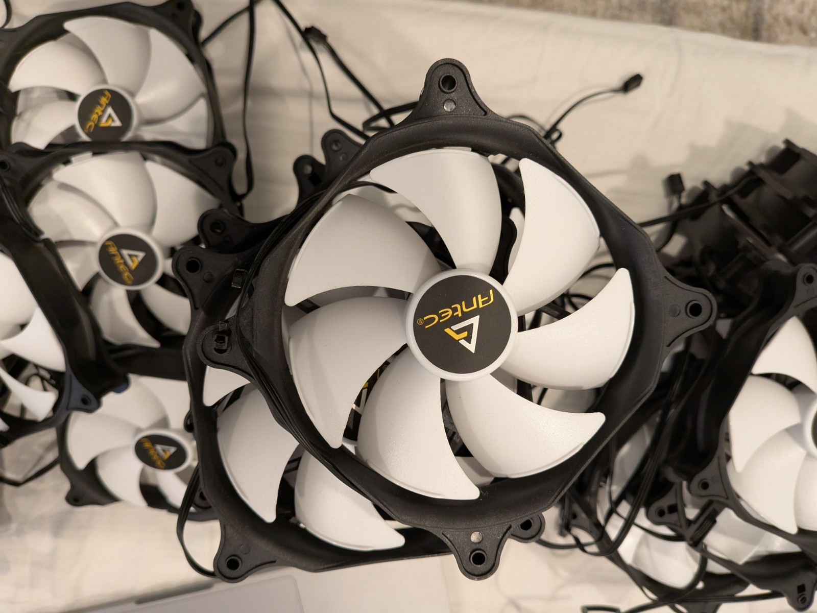 Antec F12 120mm PC Case Fan (6 PACK) with fan splitter