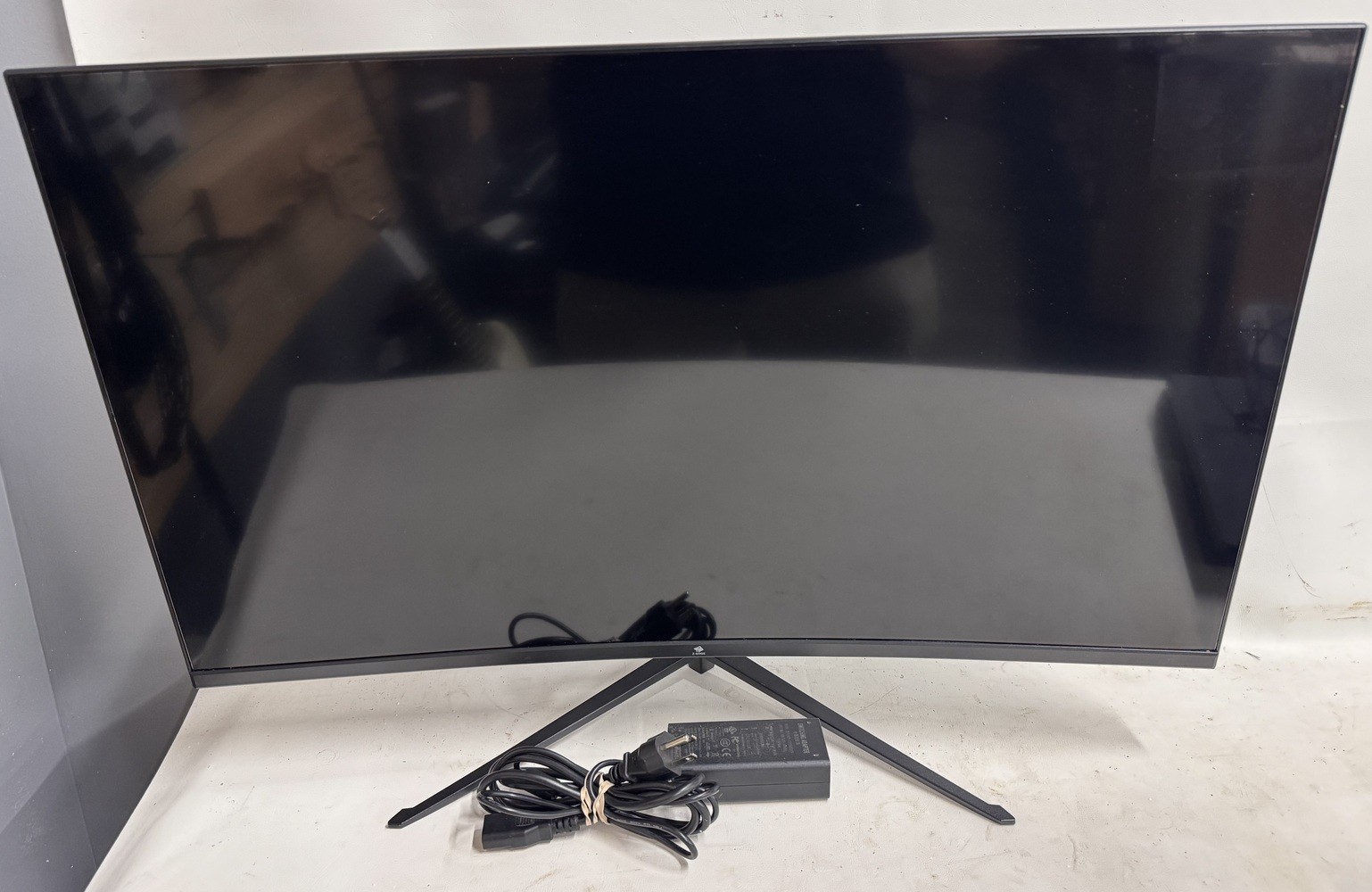 Z-EDGE UG32F MONITOR
