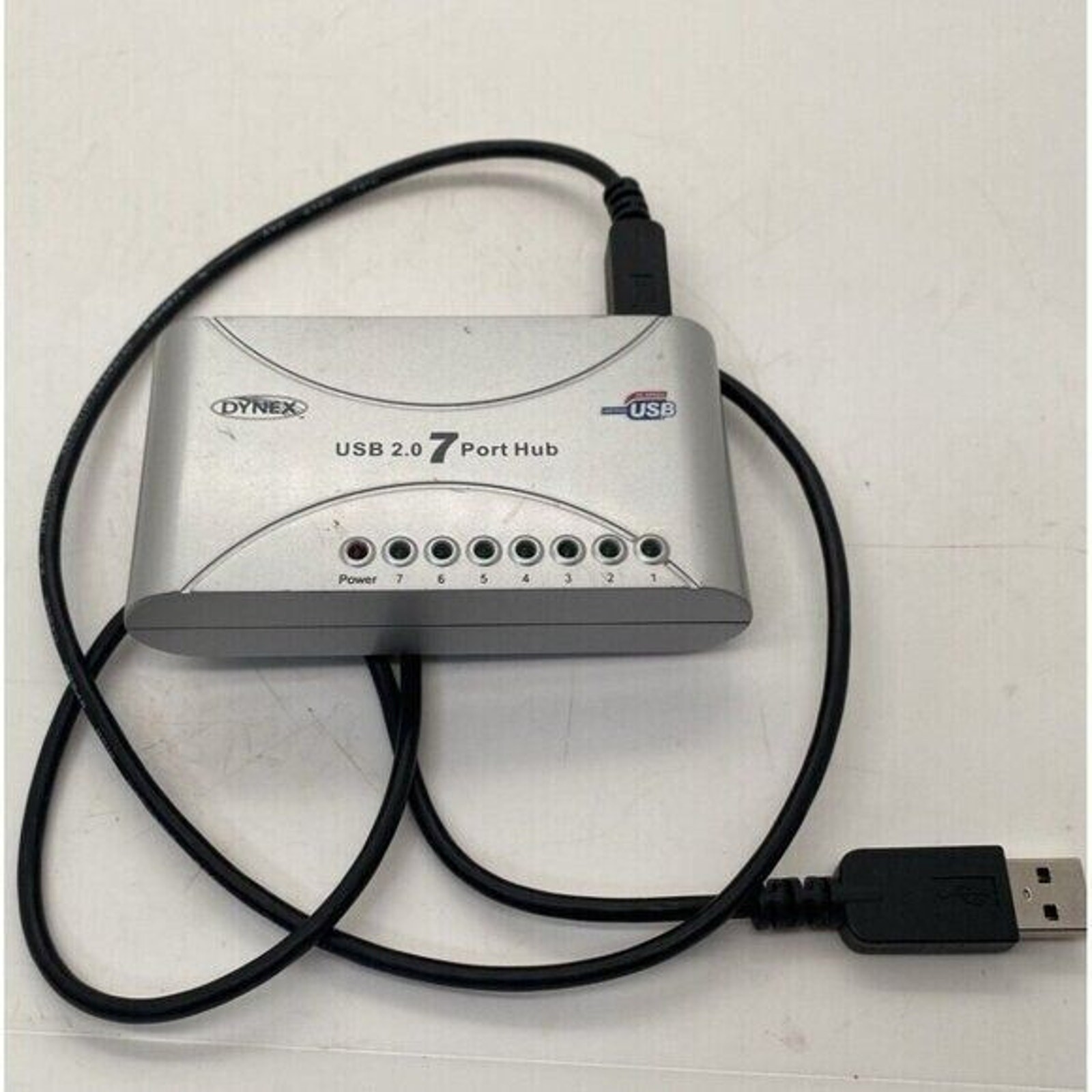 Dynex DX-UH227 USB 2.0-7 Port Hub Pre Owed Tested